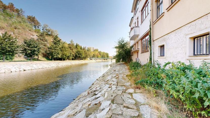 Prodej bytu 3+kk, Třebíč - Vnitřní Město, Karlovo nám., 123 m2