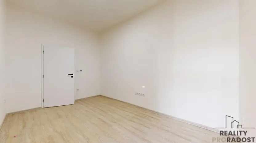 Prodej bytu 3+kk, Třebíč - Vnitřní Město, Karlovo nám., 123 m2