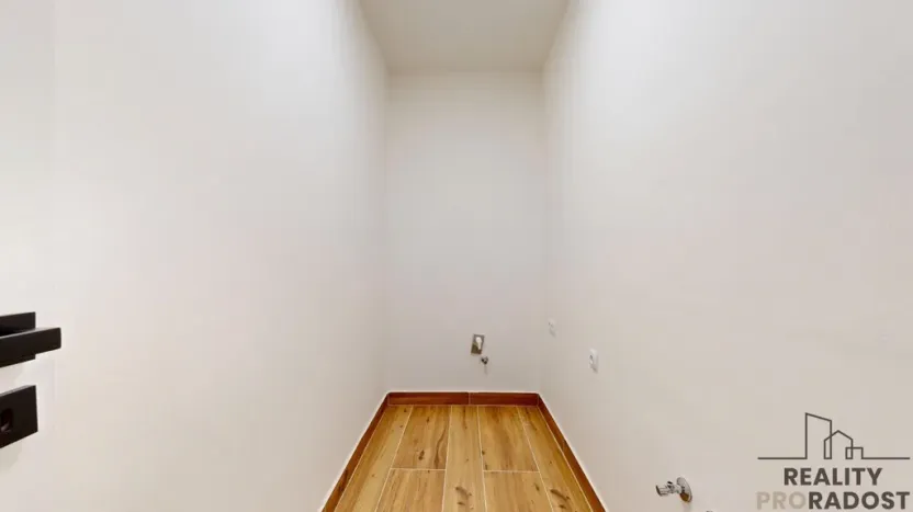 Prodej bytu 3+kk, Třebíč - Vnitřní Město, Karlovo nám., 123 m2