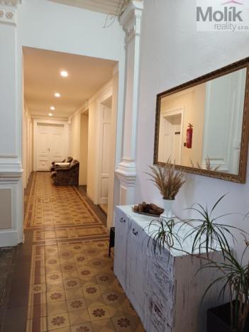 Prodej restaurace, Postoloprty, Masarykova, 1517 m2