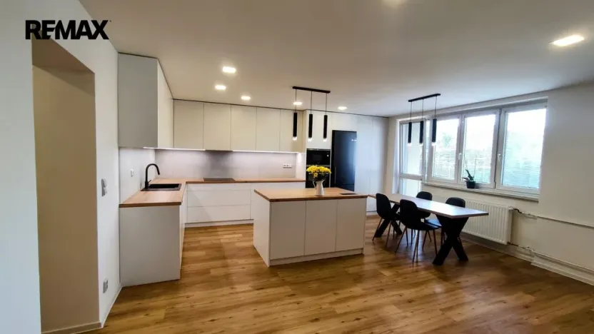 Prodej bytu 3+kk, Bílovec, Nad Střelnicí, 93 m2