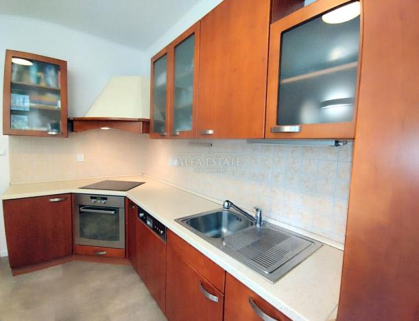 Pronájem bytu 3+1, Karlovy Vary, Mariánskolázeňská, 79 m2