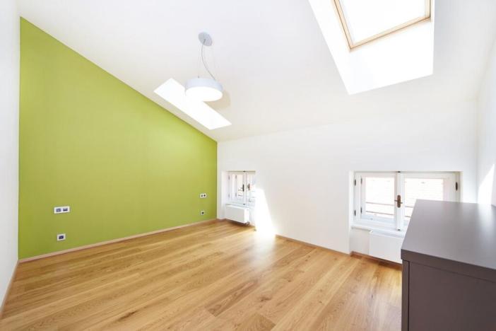 Pronájem bytu 2+kk, Brno, Česká, 64 m2