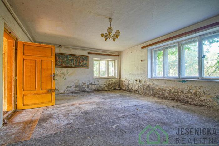 Prodej rodinného domu, Uhelná - Dolní Fořt, 250 m2