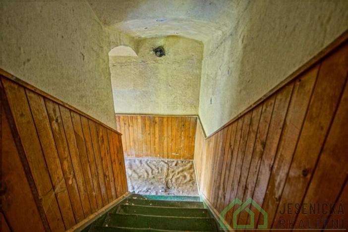 Prodej rodinného domu, Uhelná - Dolní Fořt, 250 m2