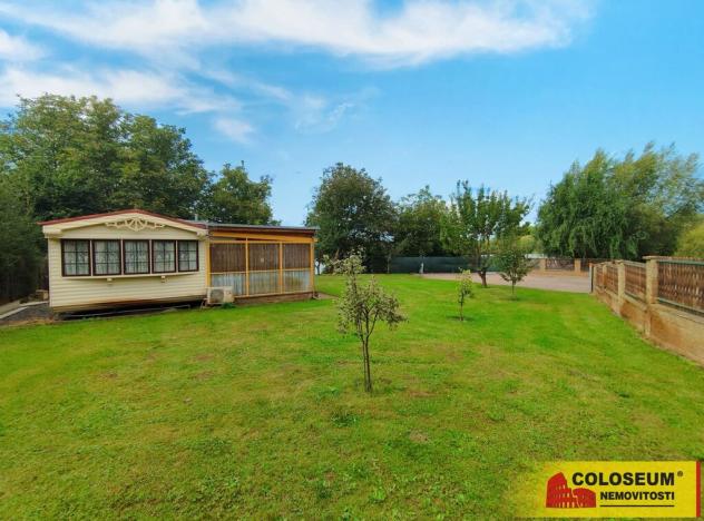 Prodej zahrady, Vojkovice, 773 m2