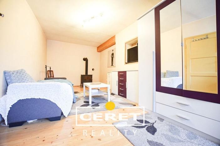 Prodej rodinného domu, Žatec, náměstí 5. května, 300 m2