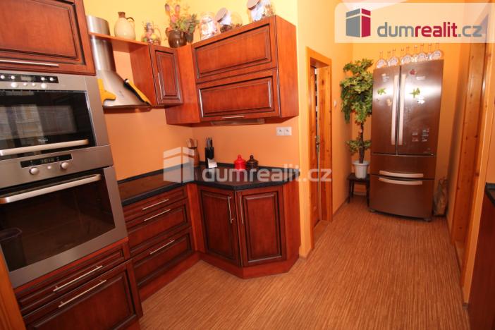 Prodej bytu 3+1, Mariánské Lázně, Ruská, 100 m2