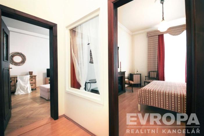 Pronájem bytu 2+1, Praha - Holešovice, Pplk. Sochora, 64 m2