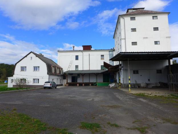 Prodej zemědělského objektu, Brniště - Velký Grunov, 7741 m2