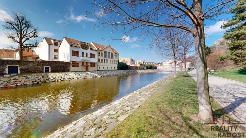 Prodej bytu 2+kk, Třebíč - Vnitřní Město, Karlovo nám., 80 m2