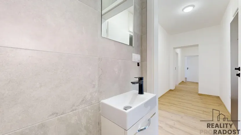 Prodej bytu 3+kk, Třebíč - Vnitřní Město, Karlovo nám., 80 m2