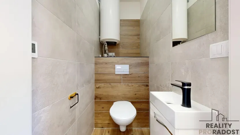 Prodej bytu 3+kk, Třebíč - Vnitřní Město, Karlovo nám., 80 m2