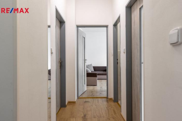 Prodej vícegeneračního domu, Dalovice, 278 m2