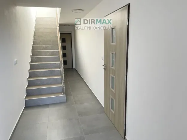 Prodej rodinného domu, Spálené Poříčí, Zámecká, 132 m2