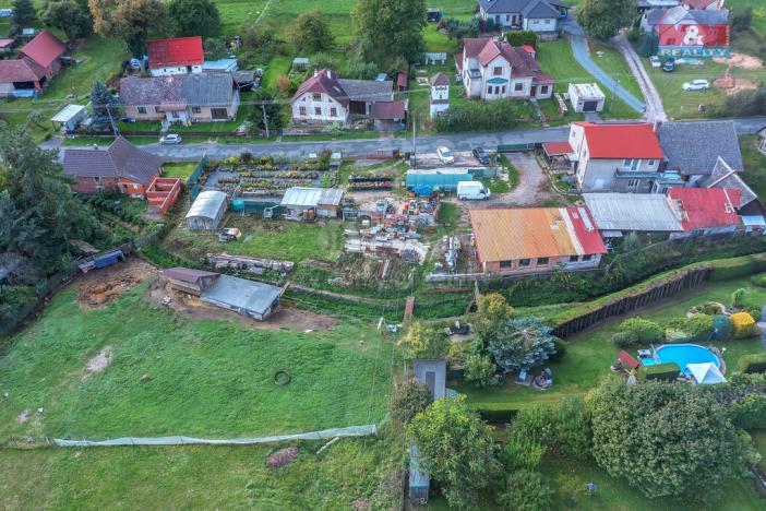 Prodej rodinného domu, Doubravice, 519 m2