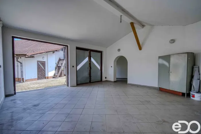 Prodej rodinného domu, Hradešín, 178 m2