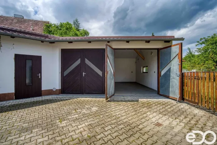 Prodej rodinného domu, Hradešín, 178 m2
