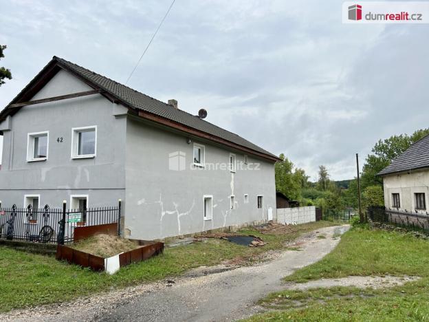 Prodej rodinného domu, Čachovice, Družstevní, 160 m2