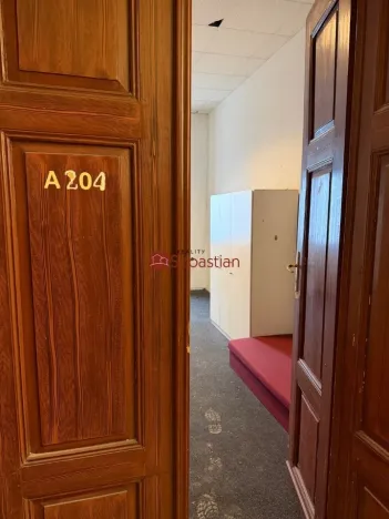 Pronájem výrobních prostor, Pardubice - Zelené Předměstí, Hlaváčova, 20 m2