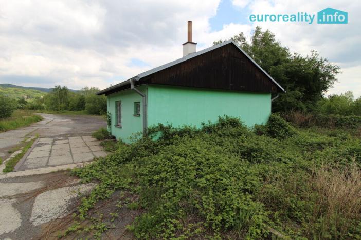 Prodej komerční nemovitosti, Dubí, Horská, 1000 m2