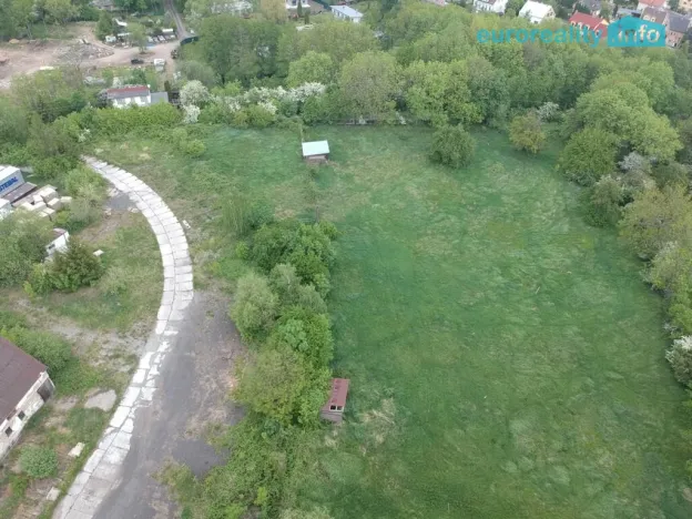 Prodej komerční nemovitosti, Dubí, Horská, 1000 m2