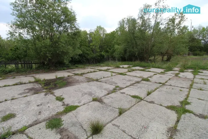 Prodej komerční nemovitosti, Dubí, Horská, 1000 m2