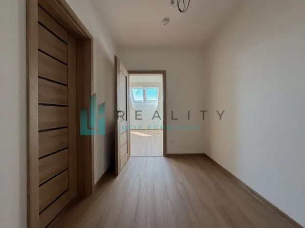 Prodej bytu 3+kk, Strážnice, Grůska, 74 m2