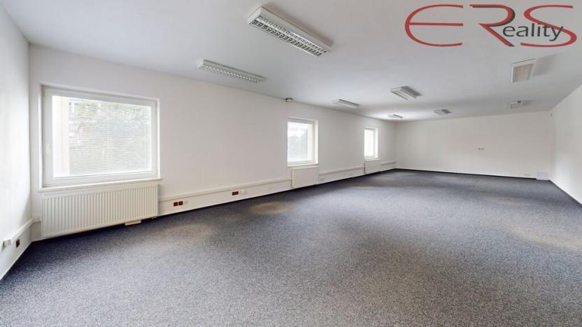 Prodej kanceláře, Mladá Boleslav - Mladá Boleslav IV, 1800 m2