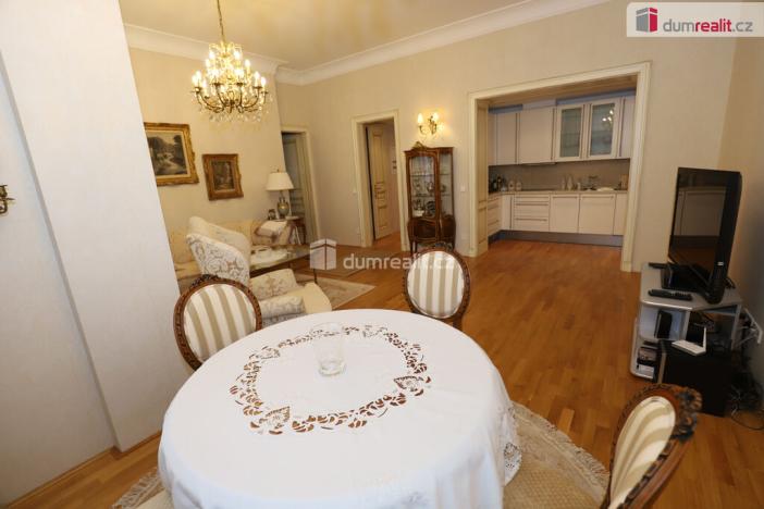 Prodej bytu 2+kk, Mariánské Lázně, Masarykova, 68 m2