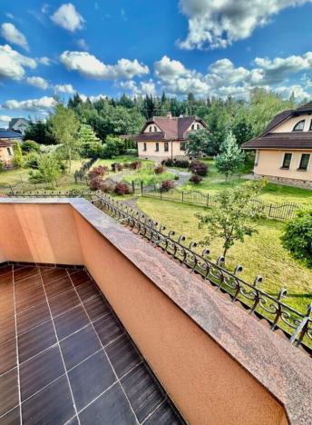 Prodej rodinného domu, Nová Role - Mezirolí, 310 m2