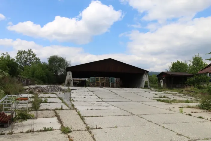 Prodej komerčního pozemku, Dubí, 30339 m2