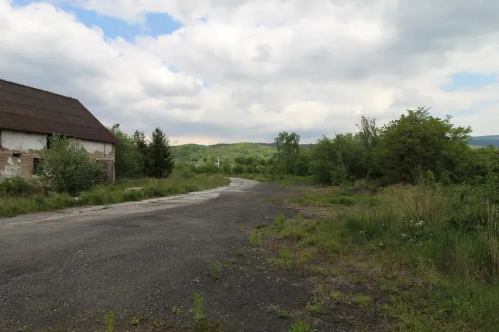 Prodej komerčního pozemku, Dubí, 30339 m2