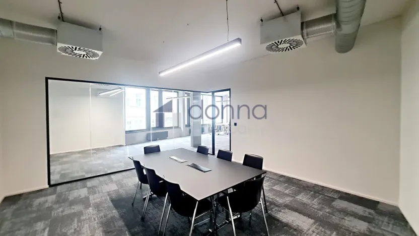 Pronájem kanceláře, Praha - Nové Město, Václavské náměstí, 326 m2