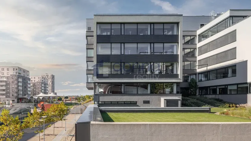 Pronájem obchodního prostoru, Praha - Stodůlky, Laurinova, 1398 m2