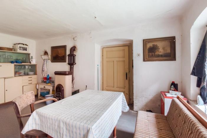 Prodej zemědělské usedlosti, Lešany - Břežany, 300 m2