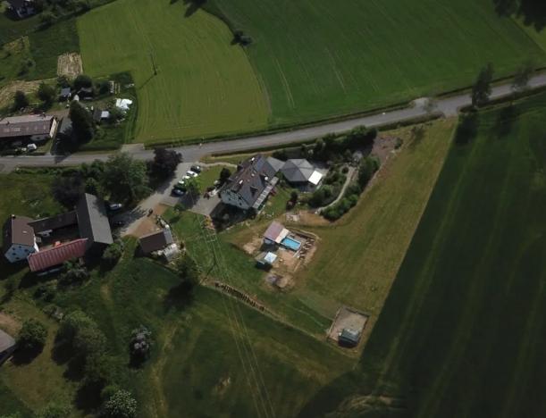 Prodej rodinného domu, Neualbenreuth,Německo, 2136 m2