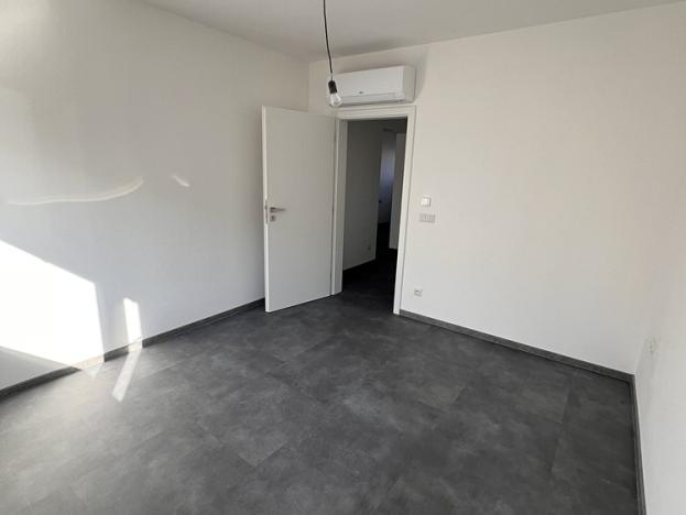 Prodej bytu 3+kk, Znojmo, Višňová, 80 m2