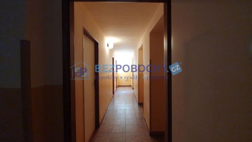 Prodej bytu 3+1, Velké Bílovice, Široká, 103 m2