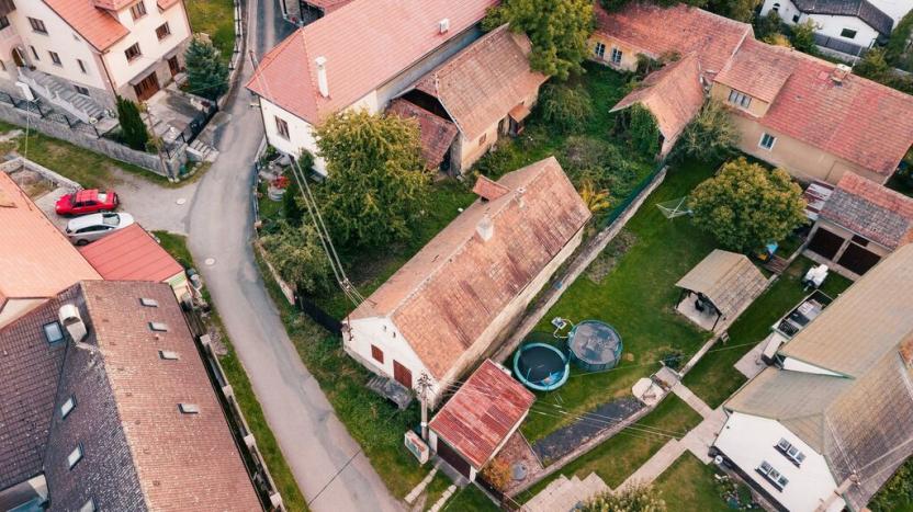 Prodej pozemku pro bydlení, Lešany - Břežany, 1439 m2