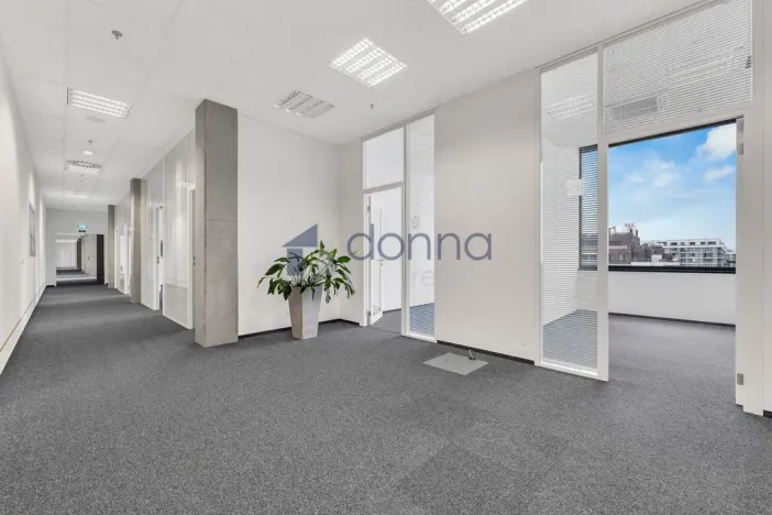 Pronájem kanceláře, Praha - Stodůlky, Laurinova, 440 m2
