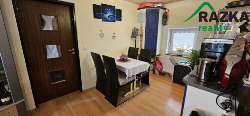 Prodej bytu 3+kk, Velká Hleďsebe, Pohraniční stráže, 88 m2