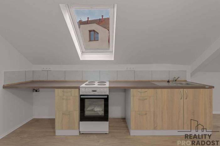 Pronájem bytu 2+kk, Znojmo, Kollárova, 59 m2