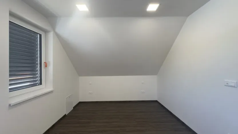 Prodej bytu 4+kk, Hluboká nad Vltavou - Purkarec, 120 m2