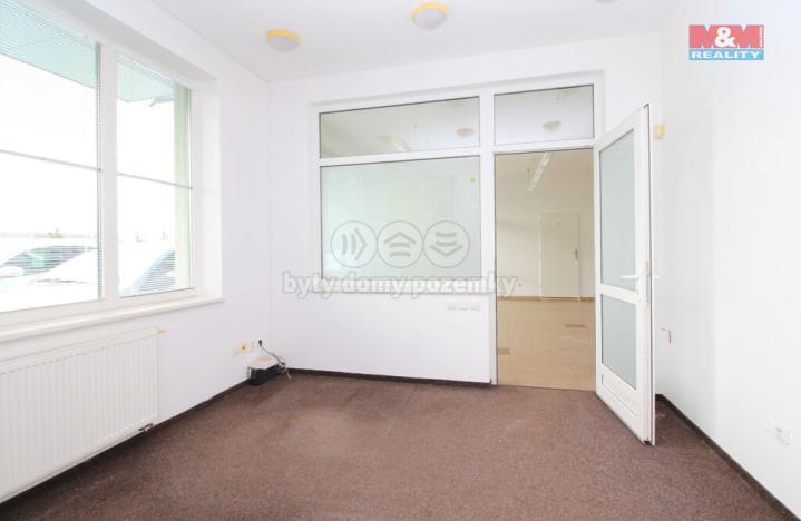 Prodej kanceláře, Hradec Králové - Slezské Předměstí, Vážní, 290 m2