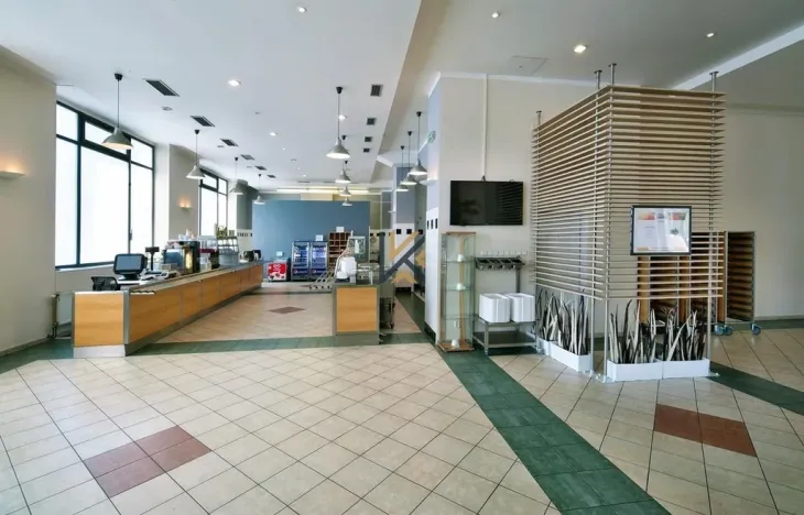 Pronájem kanceláře, Praha - Strašnice, U nákladového nádraží, 259 m2