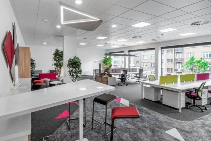 Pronájem kanceláře, Praha - Nusle, 5. května, 1100 m2