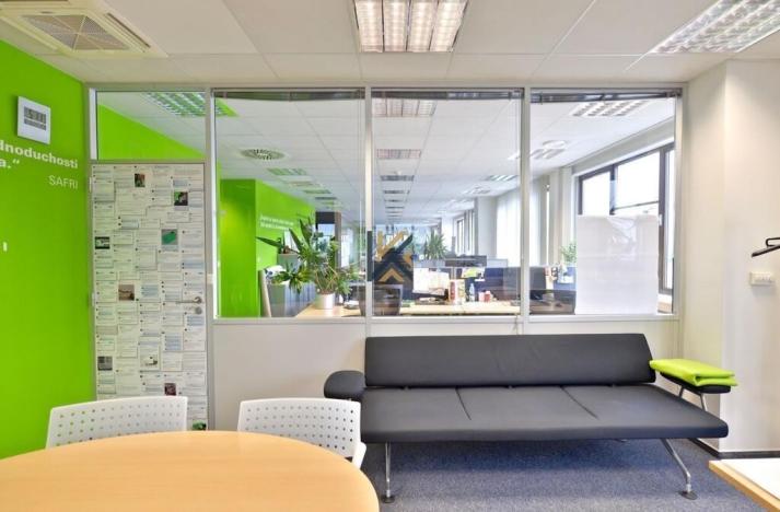 Pronájem kanceláře, Praha - Chodov, Hráského, 510 m2