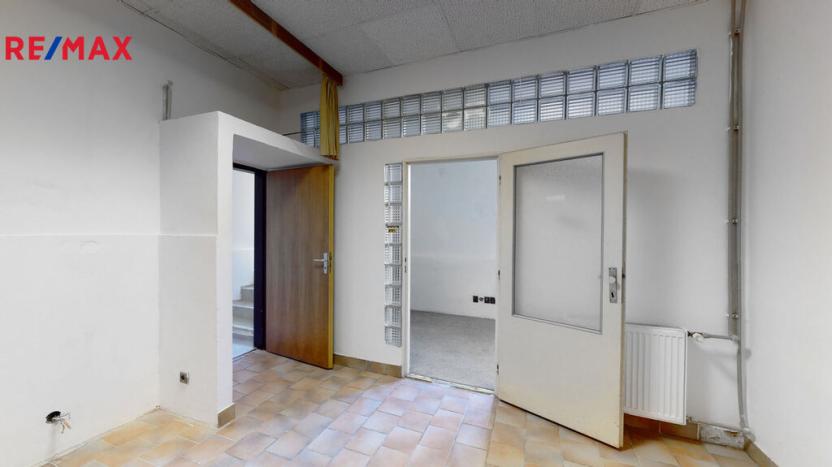 Pronájem obchodního prostoru, Praha - Krč, Horáčkova, 165 m2