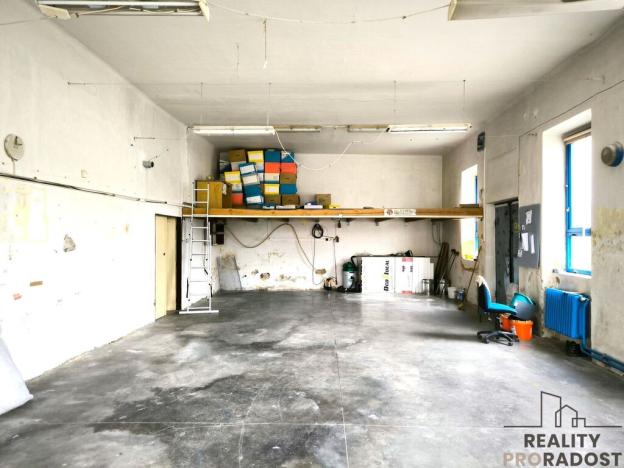 Prodej obchodního prostoru, Dnešice - Černotín, 268 m2